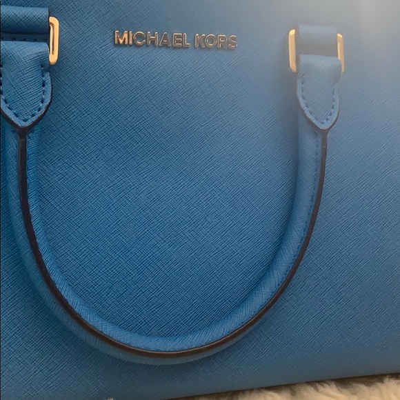 Michael Kors Selma Saffiano Leather Medium Satchel - Picture 3 of 3